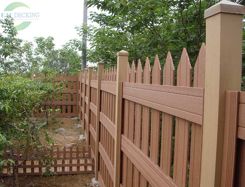 Composite Wood Picket Fence