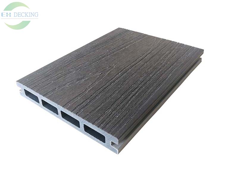 Capped Solid Decking EHG138S22